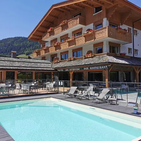 Hotel-chalet Les Ecureuils Restaurant, Piscine, Jardin Garage Hotel