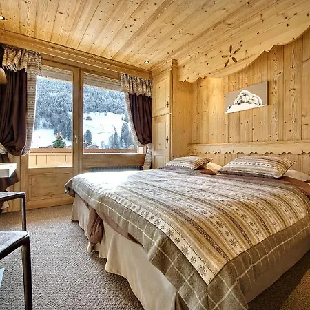Hotel-chalet Les Ecureuils Restaurant, Piscine, Jardin Garage Hotel