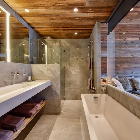 Hotel-chalet Les Ecureuils Restaurant, Spa, Sauna, Garage 3* Le Grand-Bornand